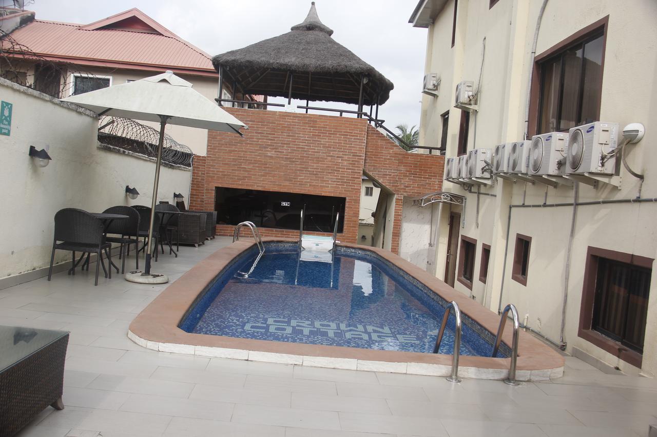 Crown Cottage Hotel Ikeja Zewnętrze zdjęcie